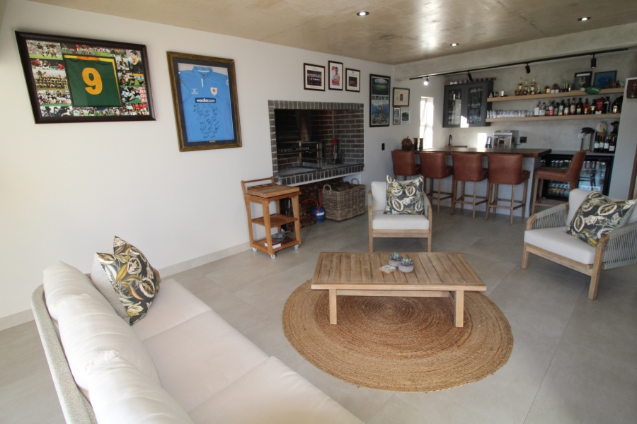 4 Bedroom Property for Sale in Kingswood Golf Estate Western Cape